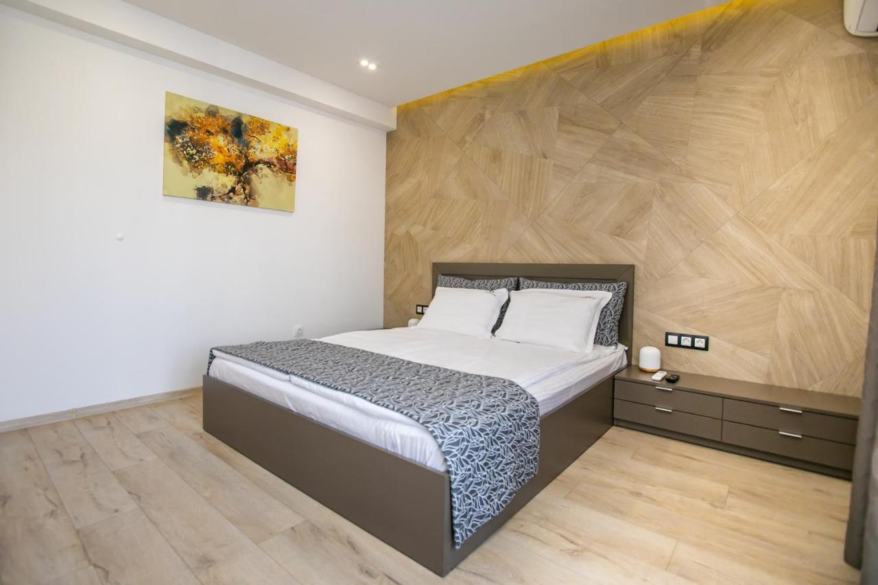 South Place Apartments Сандански Екстериор снимка