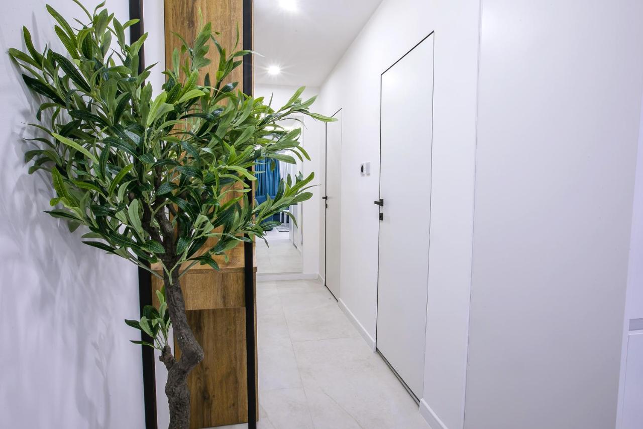 South Place Apartments Сандански Екстериор снимка