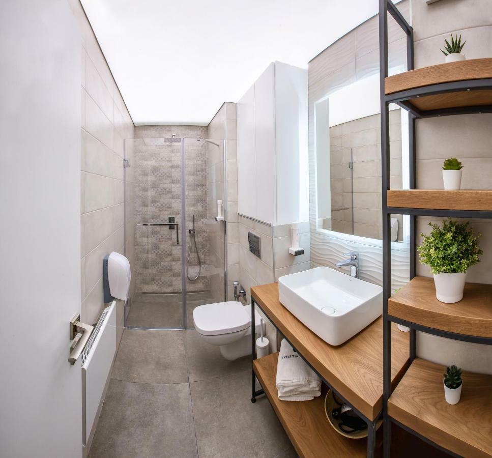 South Place Apartments Сандански Екстериор снимка
