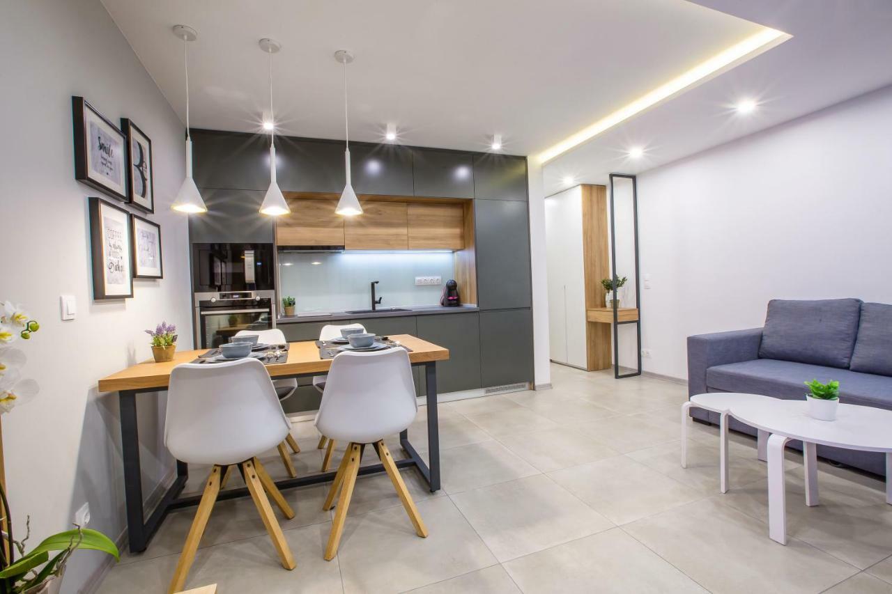 South Place Apartments Сандански Екстериор снимка
