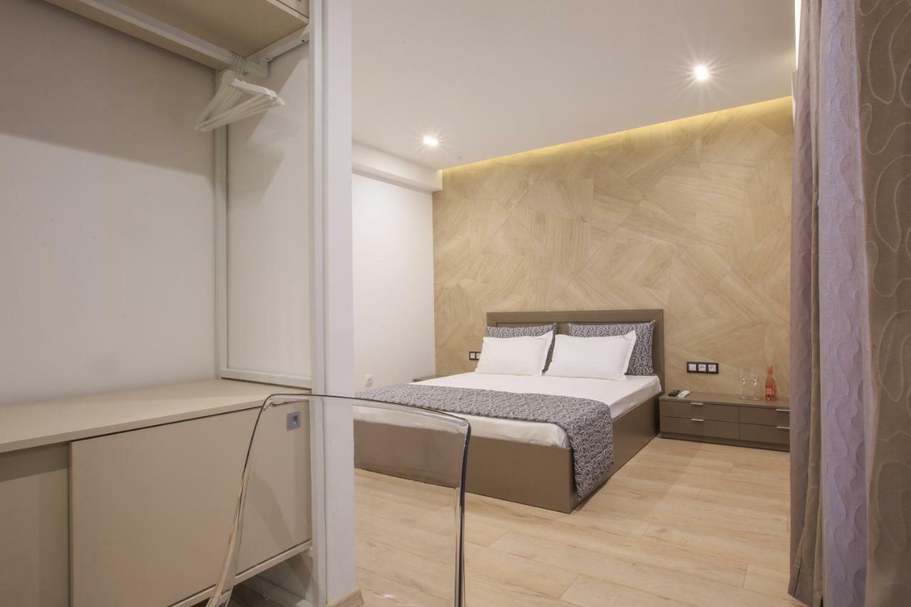 South Place Apartments Сандански Екстериор снимка