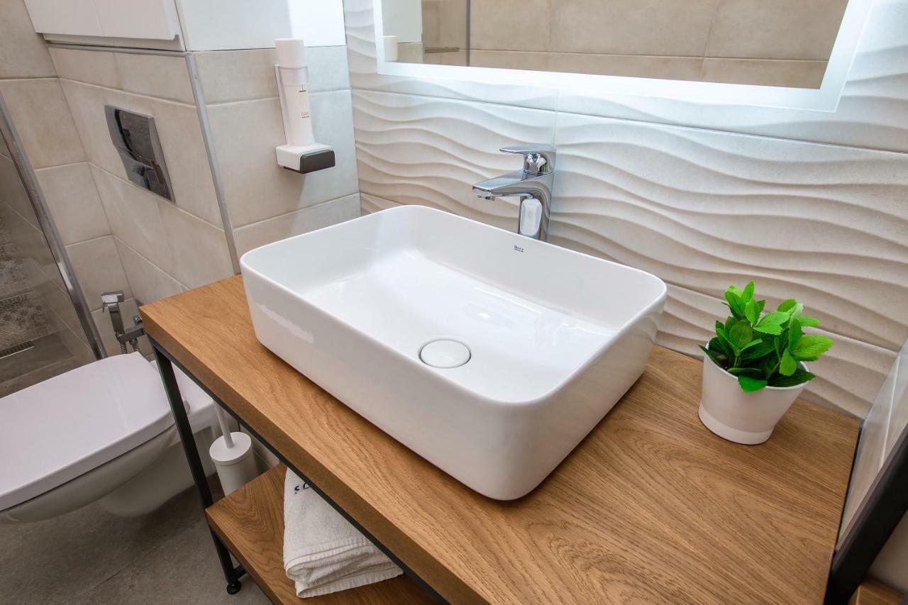 South Place Apartments Сандански Екстериор снимка